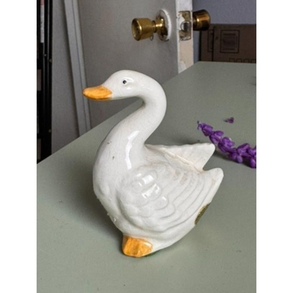 Vintage Takahashi San Francisco Ceramic Goose Mini Figurine Crackle Glazed 94103